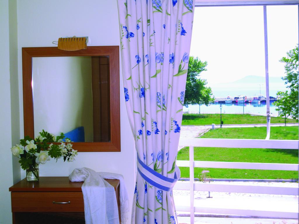 Hotel Florakis Livanátai Kamer foto